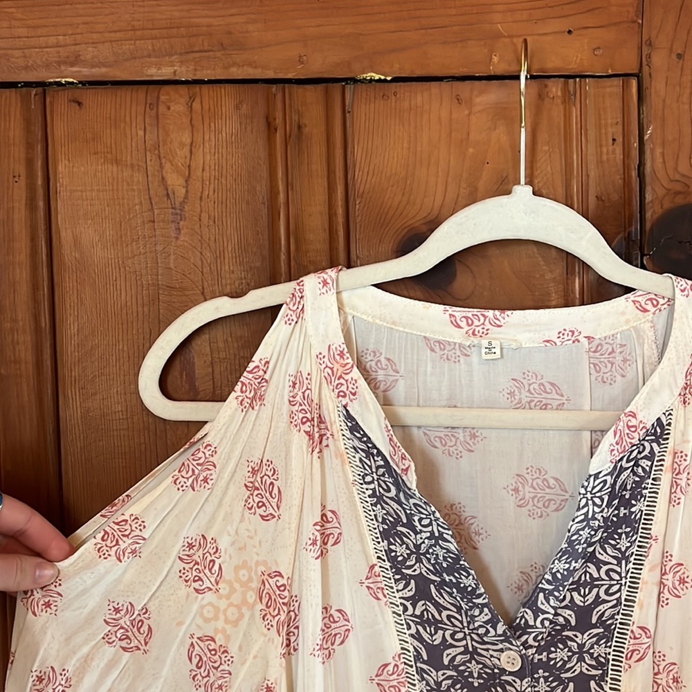 Patterned Tunic Dress - Picture 2 of 4